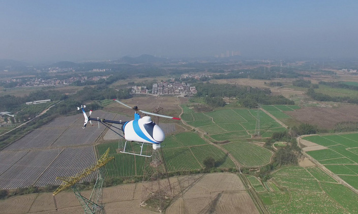 從2017年8月起，研發團隊已在清遠、陽江等地區開展了山區、沿海、平原等環境下的大型無人機巡檢試驗及示范應用。