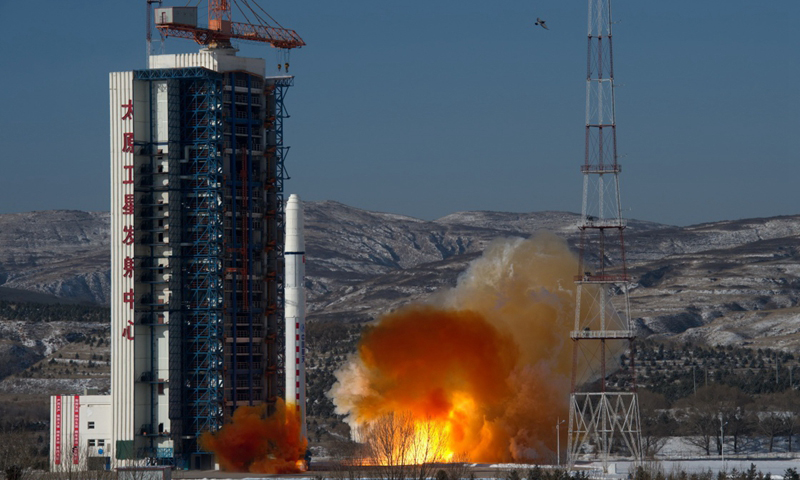 2018年1月9日11時24分，我國在太原衛星發射中心用長征二號丁運載火箭，將高景一號03、04星發射升空，衛星順利進入預定軌道。（新華社記者 曹陽 攝）