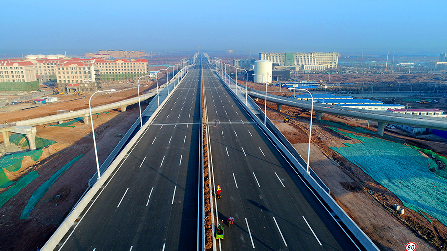 據了解，該項目是山東省投資規模最大、現澆梁最多的互通立交工程。
