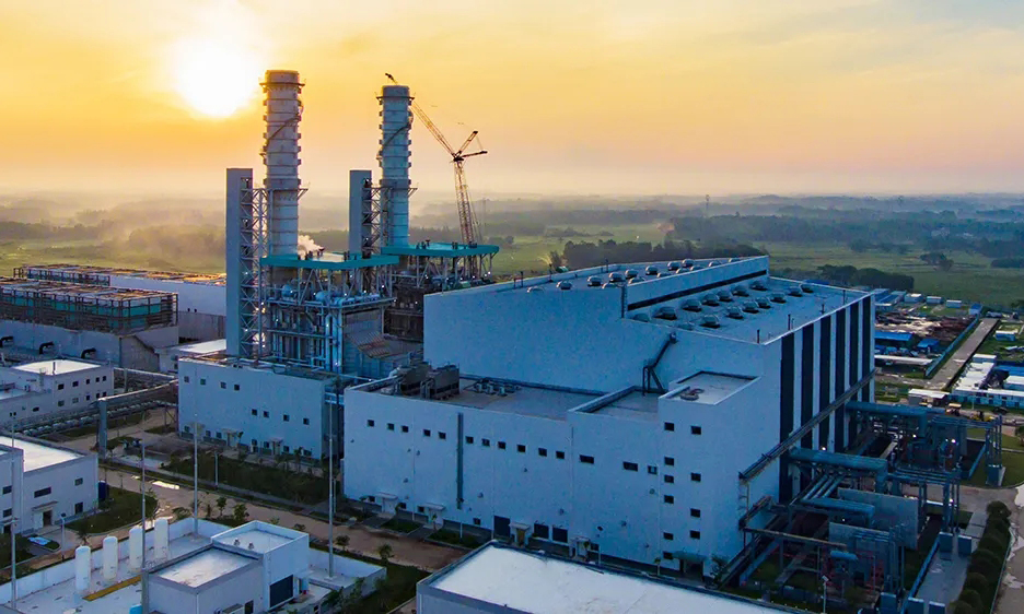 該工程由南方電網投資建設，是南方電網服務海南全面深化改革開放的重點舉措之一，也是《海南自由貿易港建設總體方案》發布后，首個在海南投產的大型電源項目。圖為文昌燃氣電廠全景。