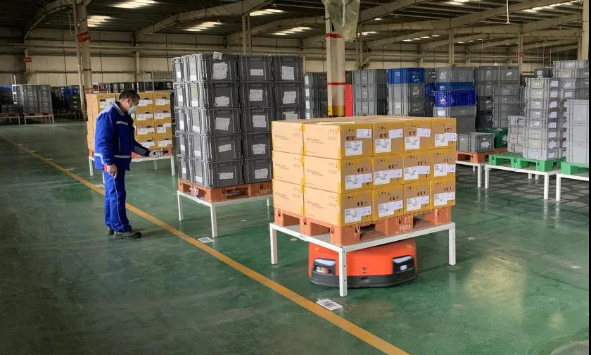 2月10日，長安民生物流多地成員單位實現復工。自春節假期至今各物流基地累計保障客戶發運商品車9000余輛，覆蓋了全國31個省市及地區。同時承擔了福特中國下屬工廠及600多家經銷商口罩等防疫物資的運輸業務，有力支撐了主機廠和經銷商復產復工。