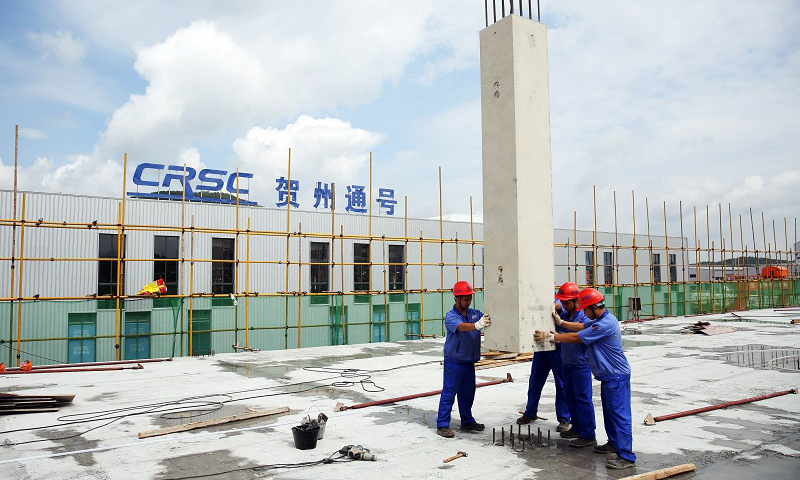 工業化、機械化的施工方式，大大降低了建筑工人的勞動強度，提升了施工效率。