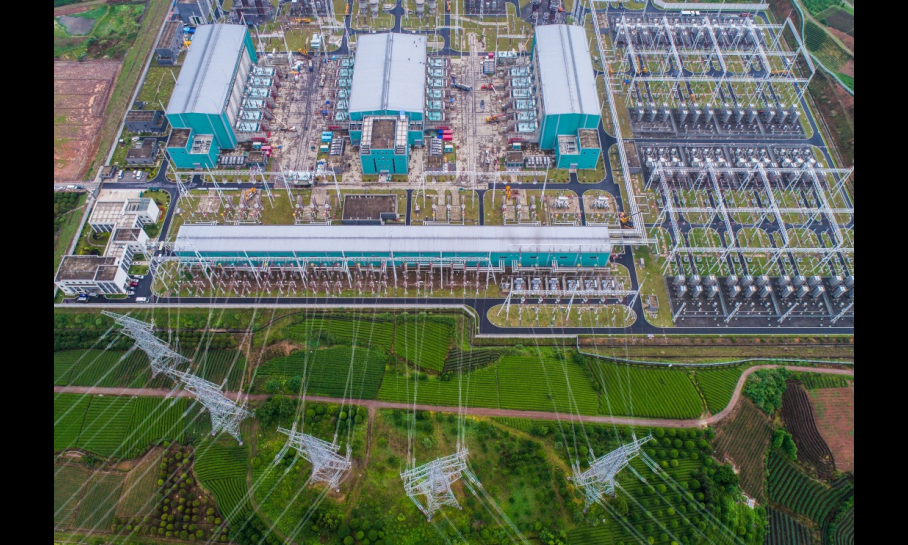 5月8日無人機拍攝的四川溪洛渡左岸-浙江金華±800千伏特高壓直流輸電工程金華換流站。（新華社記者 徐昱 攝）