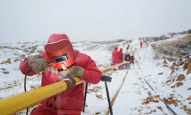 圖為中國石油長慶油田第一采氣廠保障新建產能，地面工程緊鑼密鼓。