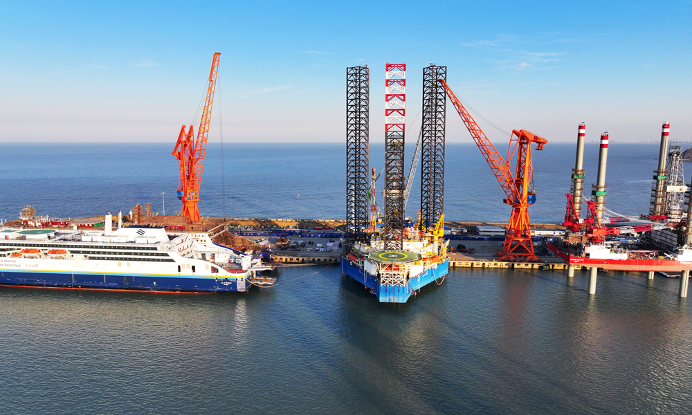 近年來，勝利油田海上勘探開發力度不斷加大，對海上鉆井施工提出了更高要求。該平臺投用后將有力促進勝利油田海上勘探開發。