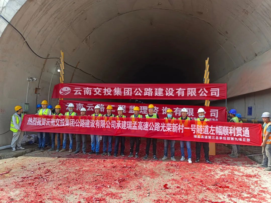 220jiatou 1.jpg 220jiatou 1.jpg