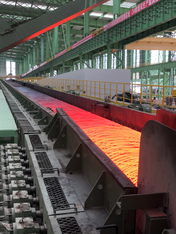 第一條高速線材生產線試投產成功