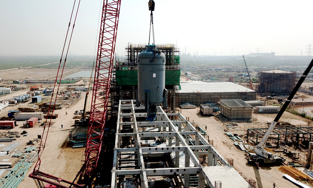 巴基斯坦PVCIII擴建項目是“一帶一路”倡議提出后，中國化學工程所屬天辰公司在巴基斯坦承攬的第一個EPC總承包項目，也是與業主安格魯公司合作完成的PVC二期項目后，重返當地市場的又一個大型項目。